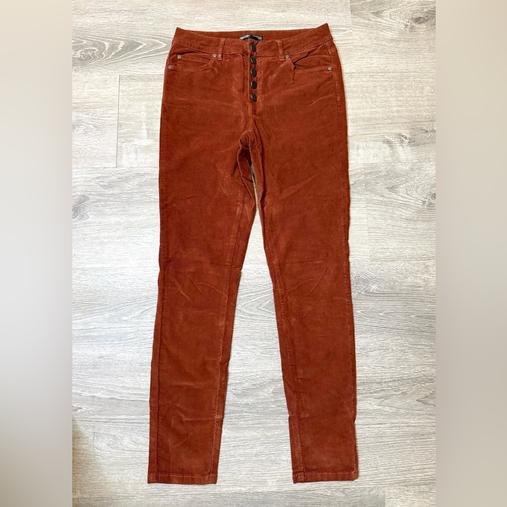 •SIMPLY VERA• HIGH RISE CORD SKINNY PANTS